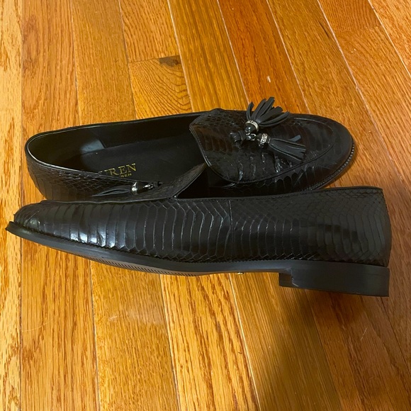 Lauren by Ralph Lauren crocodile pattern LEATHER loafers - Picture 5 of 7